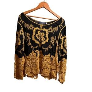 Womans 2X Black Gold Highness Embroiled Top Black Gold Scolloped Whimsigoth